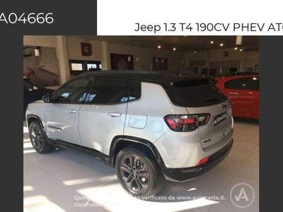 Jeep Compass 1.3 T4 190CV PHEV AT6 4xe 80° An Grigio usata Torino