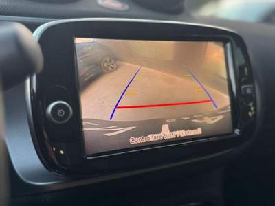 Smart ForFour fortwo EQ Racingred (4,6kW) usata Taranto