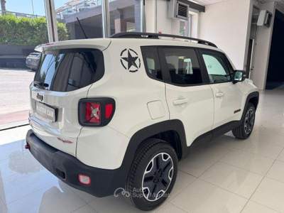Jeep Renegade 2.0 Mjt 170CV 4WD AD.L. Tr.hawk Bianco usata Ripalimosani
