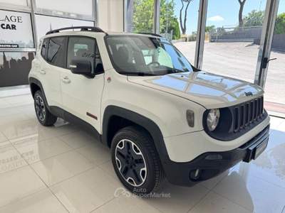 Jeep Renegade 2.0 Mjt 170CV 4WD AD.L. Tr.hawk Bianco usata Ripalimosani
