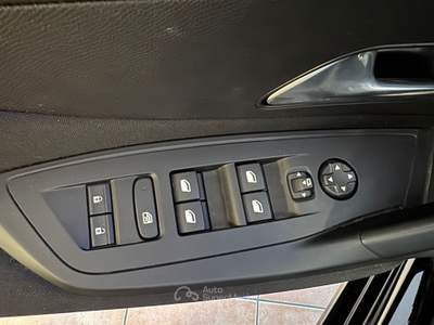 Peugeot 308 Peugeot 308 Nero usata Asti