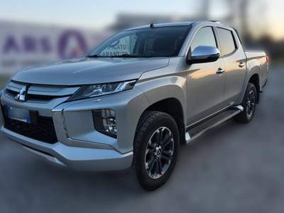 Mitsubishi L200 4X4 Argento usata Cecina
