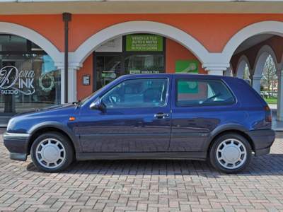 Volkswagen Golf 2.0 8V 3 porte GTI-CONSERVATO-ASI- Blu/Azzurro usata Saonara