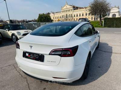 Tesla Model 3 Long Range Dual Motor AWD Bianco usata Stra