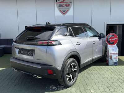 Peugeot 2008 Hybrid 136 e-DCS6 GT Grigio usata Napoli
