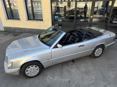Mercedes-Benz Classe E ISCRITTA ASI Argento usata Torino