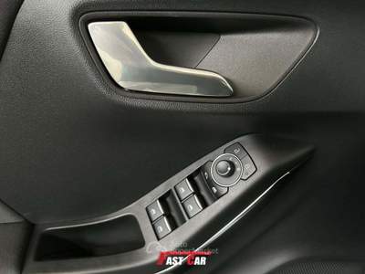 Ford Puma 1.0 Ecoboost Hybrid 125CV ST-Line Bianco usata Cesena