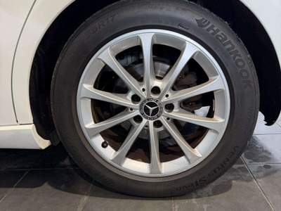 Mercedes-Benz Classe A A 180 NEOPATENTATI APPLE CAR PLAY Bianco usata Cornaredo