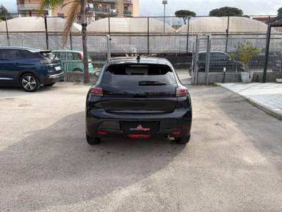 Peugeot 208 208 PureTech 100 Stop&Start 5 porte Allure Nero usata Cercola