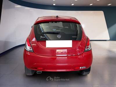 Lancia Ypsilon III 2021 1.0 firefly hybrid Gold s&s 70cv Rosso usata Torino