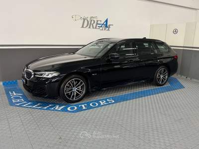 BMW Serie 5 530e 530 530e Touring Msport auto Plug-in Hybrid Iva compr. Nero usata Milano