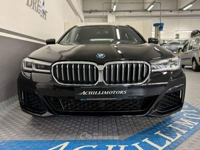 BMW Serie 5 530e 530 530e Touring Msport auto Plug-in Hybrid Iva compr. Nero usata Milano