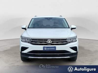 Volkswagen Tiguan 1.5 TSI 150 CV DSG ACT Elegance Bianco usata Lerici