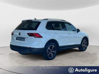 Volkswagen Tiguan Tiguan 1.4 TSI eHYBRID DSG Life Bianco usata Lerici