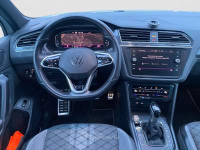 Volkswagen Tiguan Tiguan 1.5 TSI 150 CV DSG ACT R-Line Bianco usata Lerici