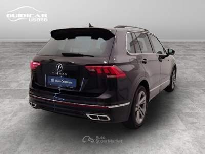 Volkswagen Tiguan 2.0 TDI SCR R-Line DSG Nero usata Lucca