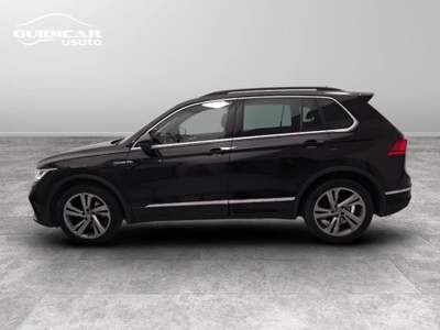 Volkswagen Tiguan 2.0 TDI SCR R-Line DSG Nero usata Lucca