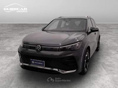Volkswagen Tiguan 2.0 TDI SCR EVO R-Line Grigio usata Lucca