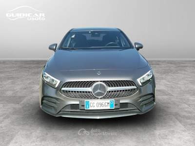 Mercedes-Benz Classe A 200 D Premium 8G-DCT Grigio usata Lucca