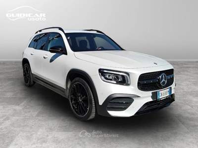 Mercedes-Benz Classe GLB 200 D Premium 8G-DCT Bianco usata Lucca