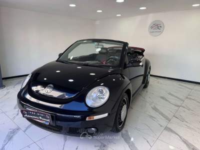 Volkswagen New Beetle Cabrio 1.9 tdi 105 CV-2007 Nero usata Roma