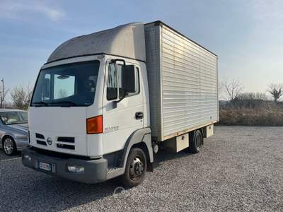 Nissan Atleon 120 3.0 TDI - UNICOPROPRIETARIO - Patente B Bianco usata Vedelago