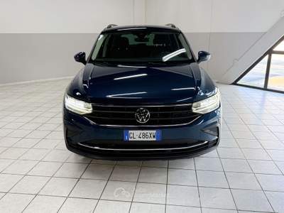 Volkswagen Tiguan Tiguan 2.0 TDI 150 CV SCR DSG R-Line (110 kw) Verde usata Fontanella