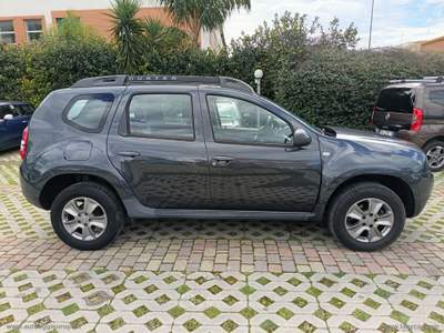 Dacia Duster Duster 1.5 dCi 110CV EDC S&S 4x2 Laur. Grigio usata Cimitile