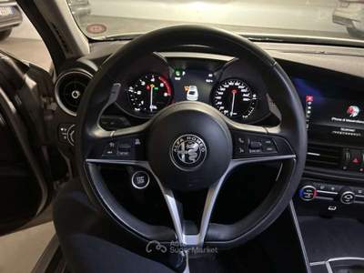 Alfa Romeo Giulia 2.2 Turbodiesel 160 CV AT8 B-Tech Grigio usata Pieve di Cento