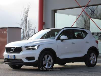 Volvo XC40 2.0 d3 Business AWD geartronic Bianco usata Bologna