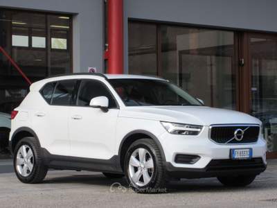 Volvo XC40 2.0 d3 Business AWD geartronic Bianco usata Bologna