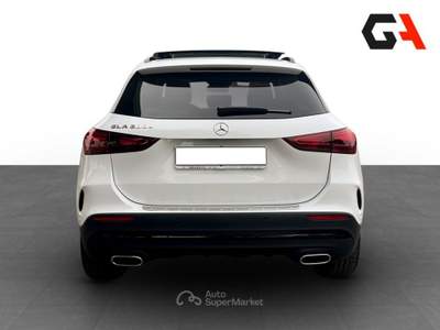 Mercedes-Benz GLA GLA 200 d 4M AMG Line Prem Bianco usata Ercolano