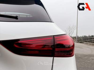Mercedes-Benz GLA GLA 200 d 4M AMG Line Prem Bianco usata Ercolano
