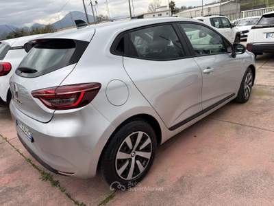 Renault Clio 1.0 TCE 100 GPL Equilibre KM 43000 Grigio usata PIGNATARO INTERAMNA