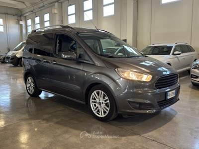 Ford Tourneo Courier tourneo courier 1.5 tdci 95cv titanium E6 usata Mazzano