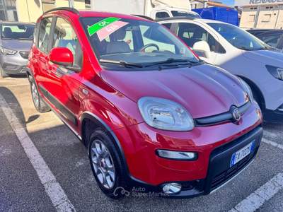 Fiat Panda 4x4, OFFERTA VALIDA CON ADESIONE A FINANZIAMENTO. Rosso usata Giulianova