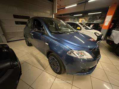 Lancia Ypsilon auto Blu/Azzurro usata Torino