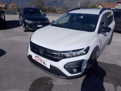 Dacia Jogger GPL 100 CV 7 POSTI Extreme Up Bianco usata Sora