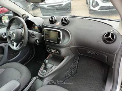 Smart ForTwo EQ PRIME 56CV AUTOM. CARPLAY CAM TETTO ITALIA Blu/Azzurro usata Pistoia
