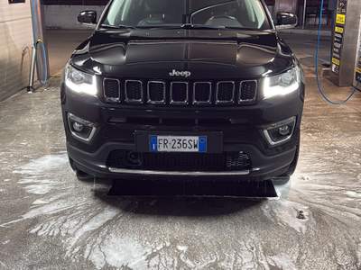Jeep Compass non fumatori sempre in box condizioni eccellenti Nero usata manfredonia