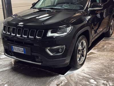 Jeep Compass non fumatori sempre in box condizioni eccellenti Nero usata manfredonia