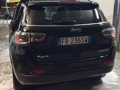 Jeep Compass non fumatori sempre in box condizioni eccellenti Nero usata manfredonia