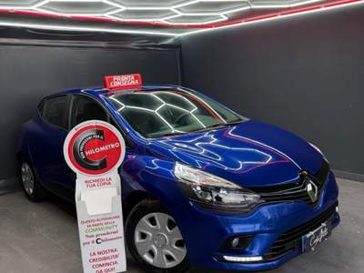 Renault Clio 1.2 Benzina 75 CV Duel 2018 Blu/Azzurro usata Teverola