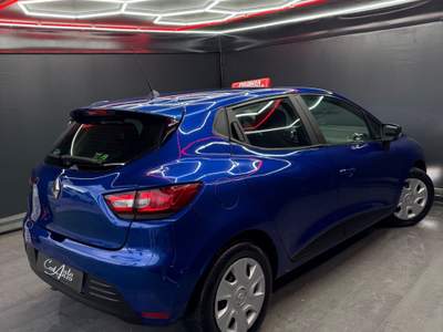 Renault Clio 1.2 Benzina 75 CV Duel 2018 Blu/Azzurro usata Teverola