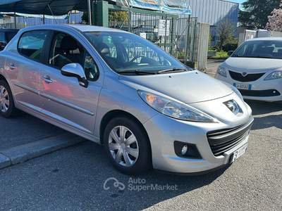 Peugeot 207 Plus 1.4 HDi 70CV 5 porte Grigio usata Torino