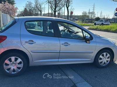 Peugeot 207 Plus 1.4 HDi 70CV 5 porte Grigio usata Torino