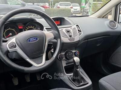 Ford Fiesta 5p 1.4 tdci Titanium c/esp Bianco usata Foligno