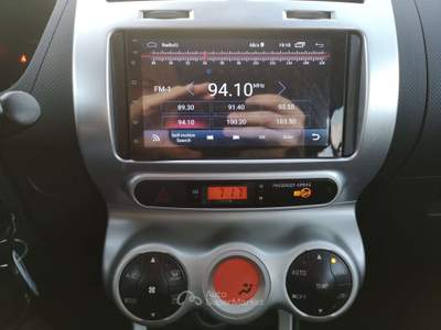 Toyota Urban Cruiser 1.4 d-4d Awd 4x4 Argento usata Foligno