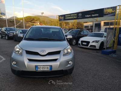 Toyota Urban Cruiser 1.4 d-4d Awd 4x4 Argento usata Foligno