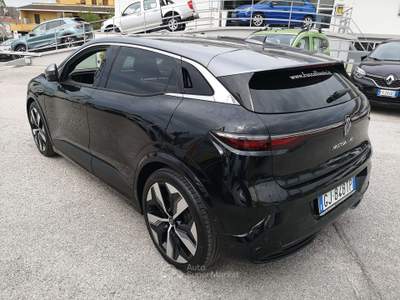 Renault Mégane E-Tech Techno EV60 Optimum Charge 220cv Nero usata Foligno